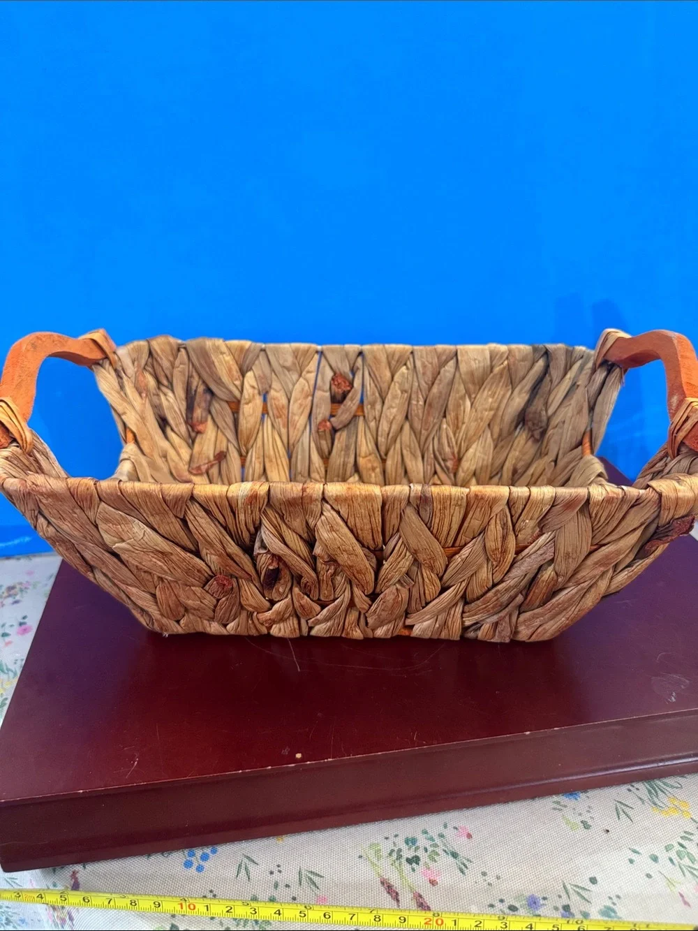 Woven Storage Basket with wood Handles - Natural Brown